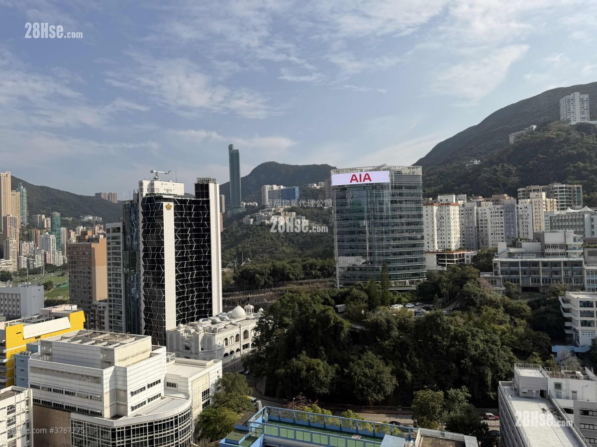 萃峰 售盘 3 房 , 3 浴室 875 平方尺