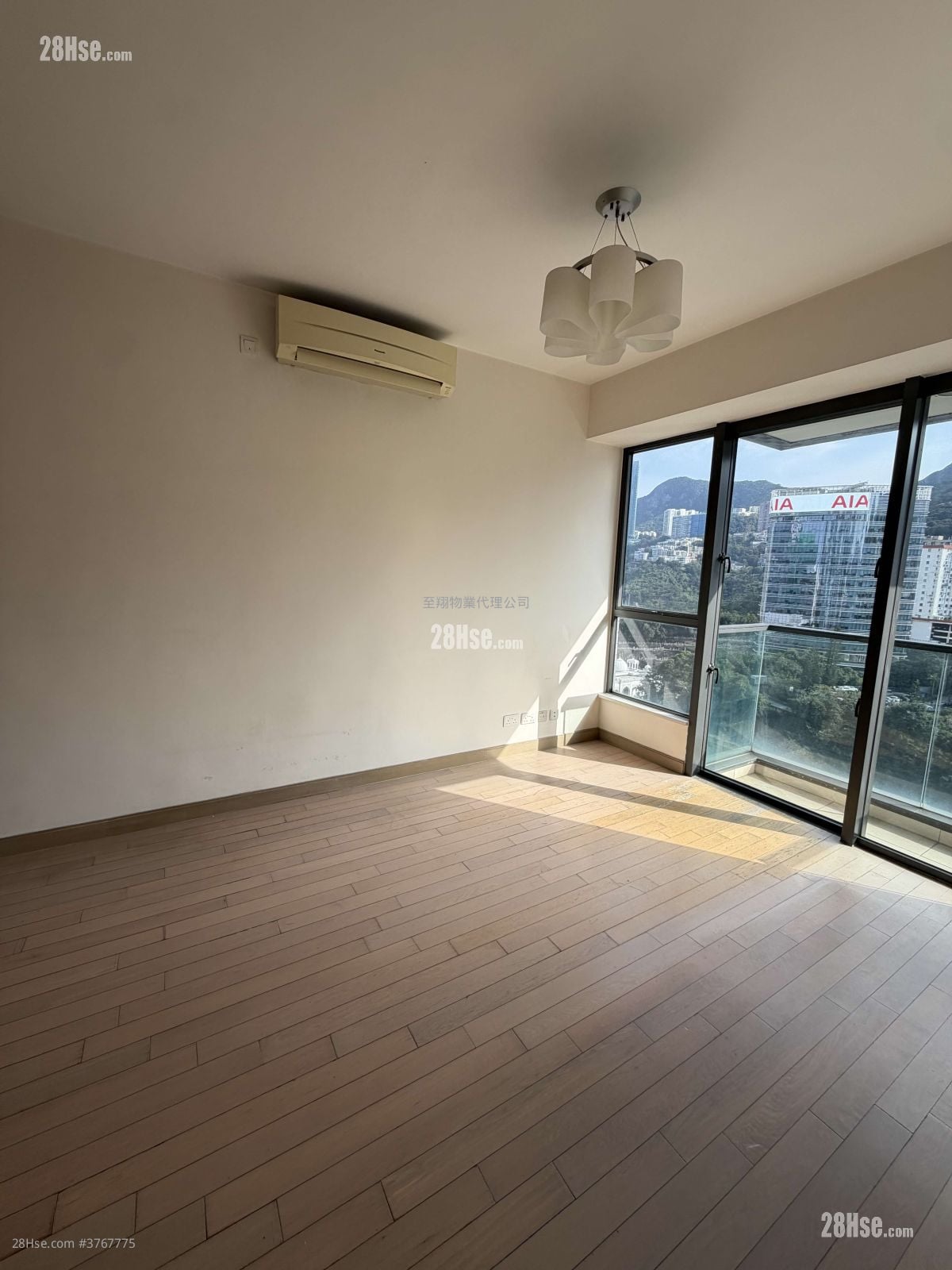 萃峰 售盘 3 房 , 3 浴室 875 平方尺