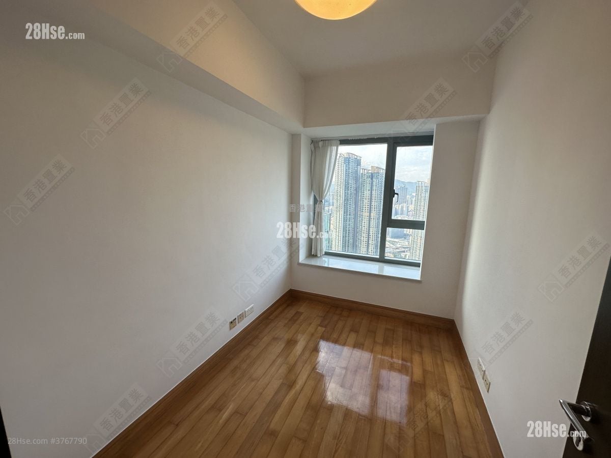 君临天下 售盘 3 房 , 2 浴室 1,058 平方尺