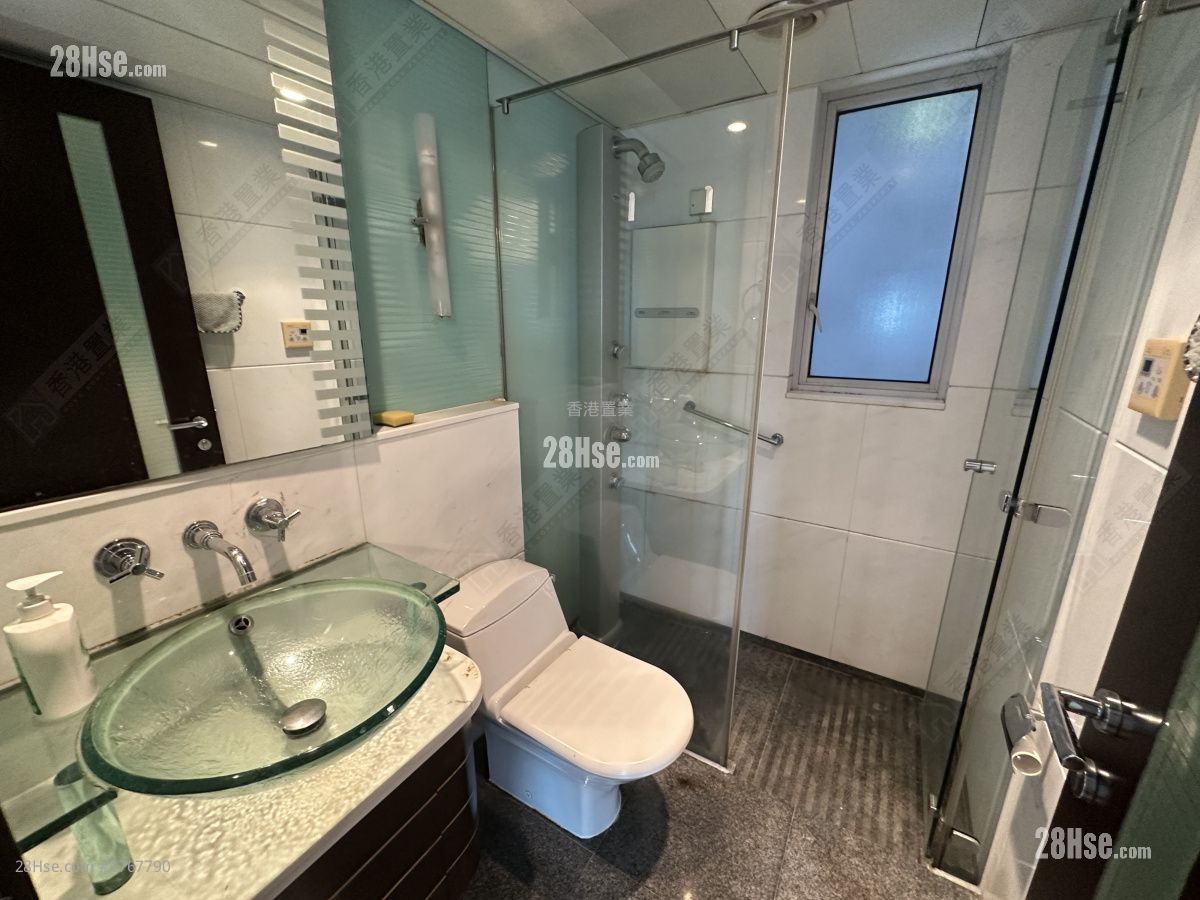 君临天下 售盘 3 房 , 2 浴室 1,058 平方尺