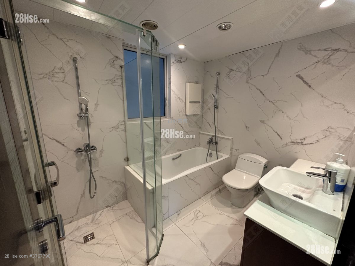 君临天下 售盘 3 房 , 2 浴室 1,058 平方尺