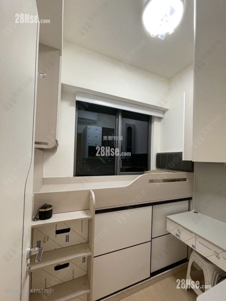 Monaco One 售盘 3 房 , 2 浴室 713 平方尺