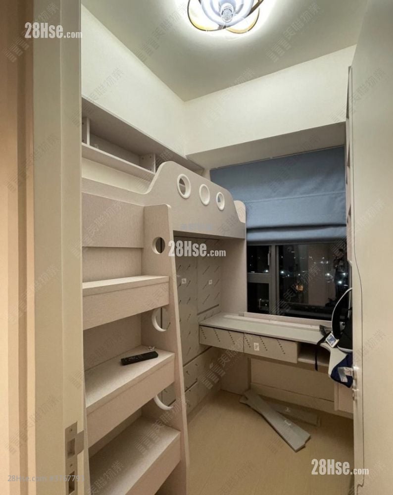 Monaco One 售盘 3 房 , 2 浴室 713 平方尺