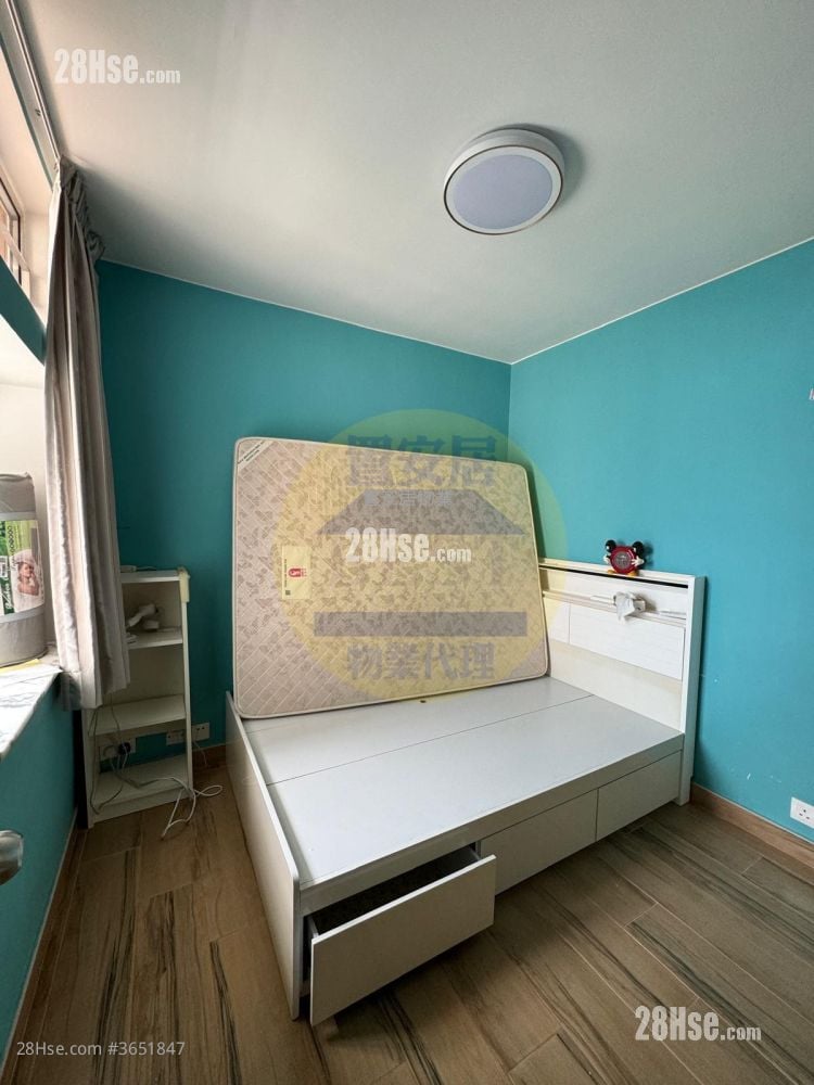 Sun Tuen Mun Centre Rental 3 Bedrooms , 2 Bathrooms 597 ft²