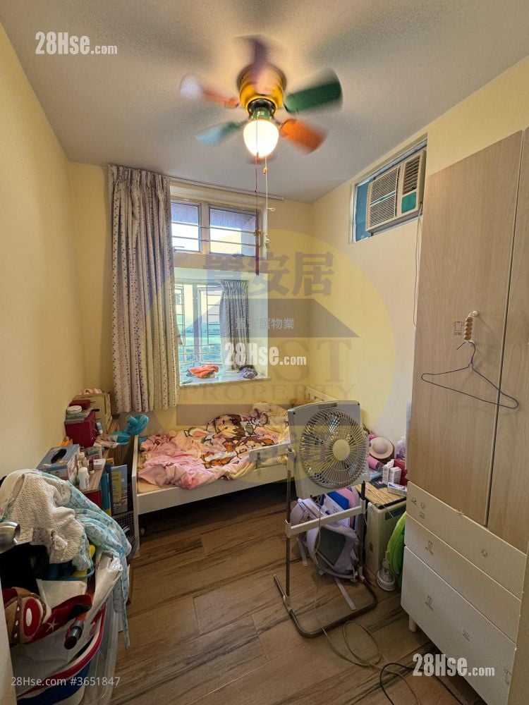 Sun Tuen Mun Centre Rental 3 Bedrooms , 2 Bathrooms 597 ft²
