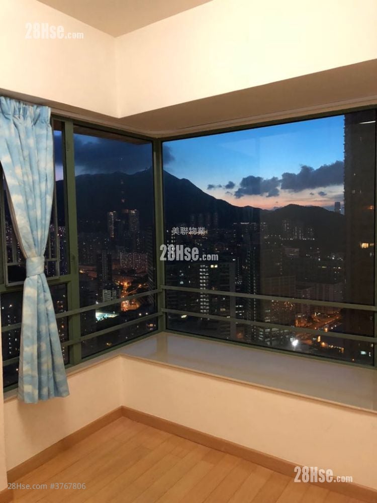 Island Resort Sell 2 Bedrooms , 1 Bathroom 455 ft²