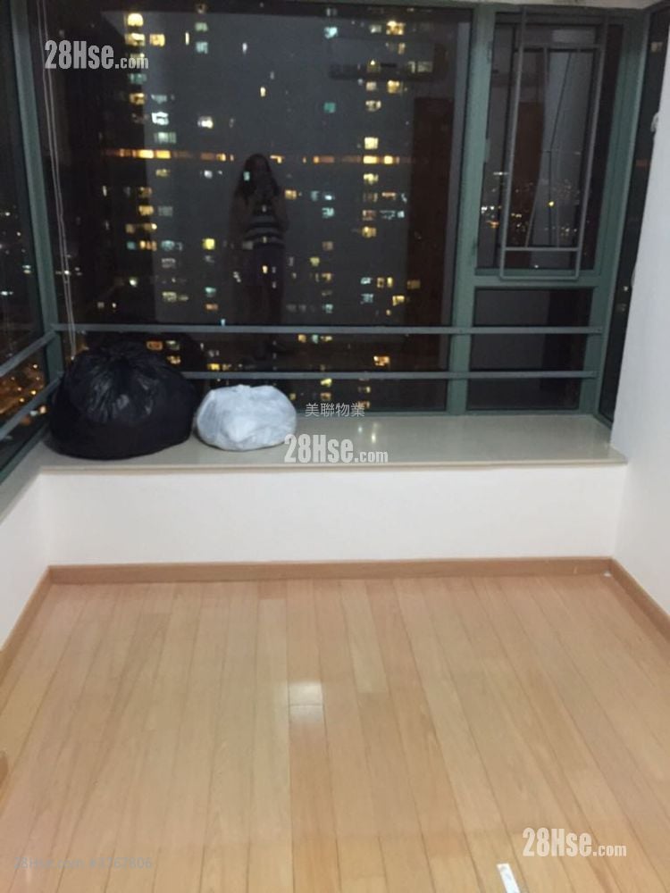 Island Resort Sell 2 Bedrooms , 1 Bathroom 455 ft²