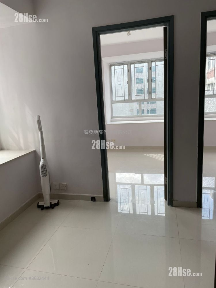 King Moon Heights Rental 2 Bedrooms , 1 Bathroom