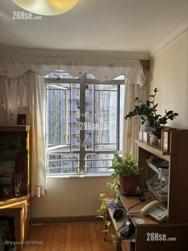 广明苑 售盘 3 房 , 1 浴室 597 平方尺