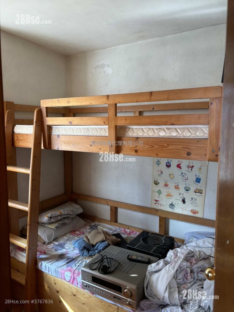 广明苑 售盘 3 房 , 1 浴室 597 平方尺