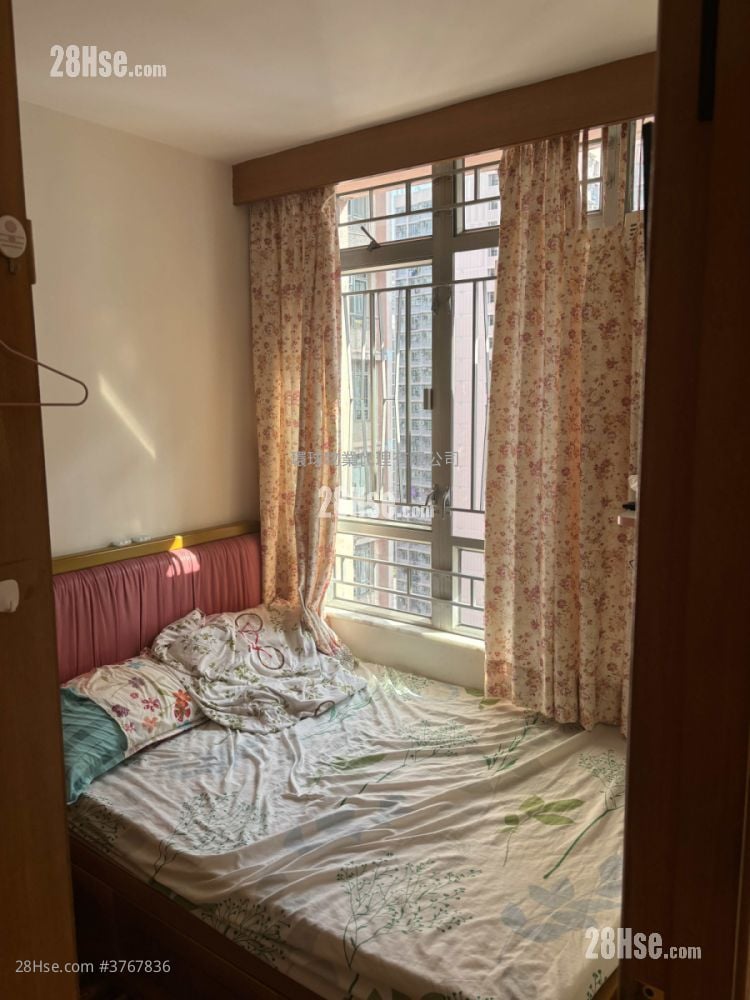 广明苑 售盘 3 房 , 1 浴室 597 平方尺