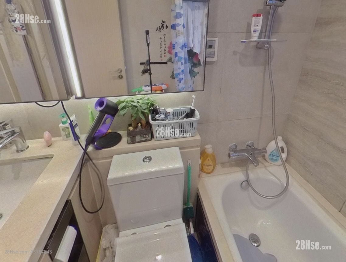 天钻 售盘 3 房 , 2 浴室 748 平方尺