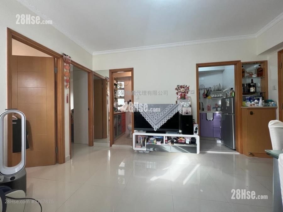 Whampoa Estate Sell 2 Bedrooms , 1 Bathroom 401 ft²