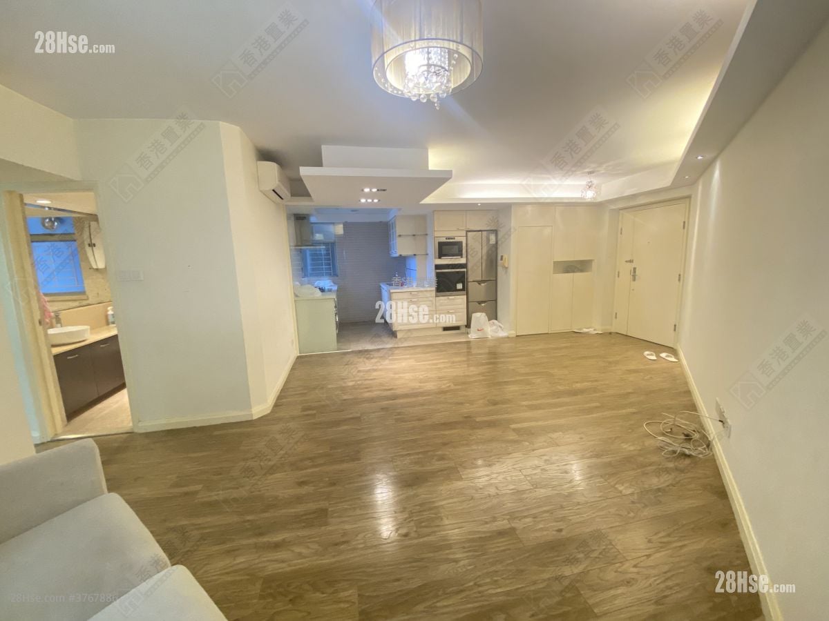 The Waterfront Sell 3 Bedrooms , 2 Bathrooms 943 ft²