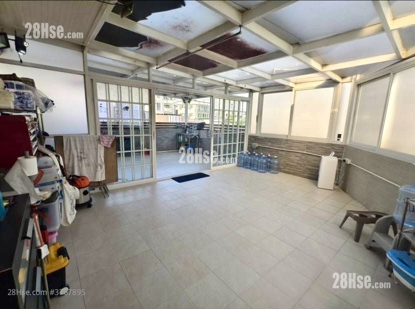 村屋 售盘 2 房 , 1 浴室 700 平方尺