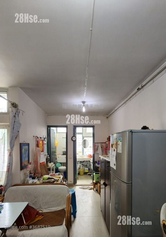 Kwong Yuen Estate Sell Studio , 1 Bathroom 217 ft²