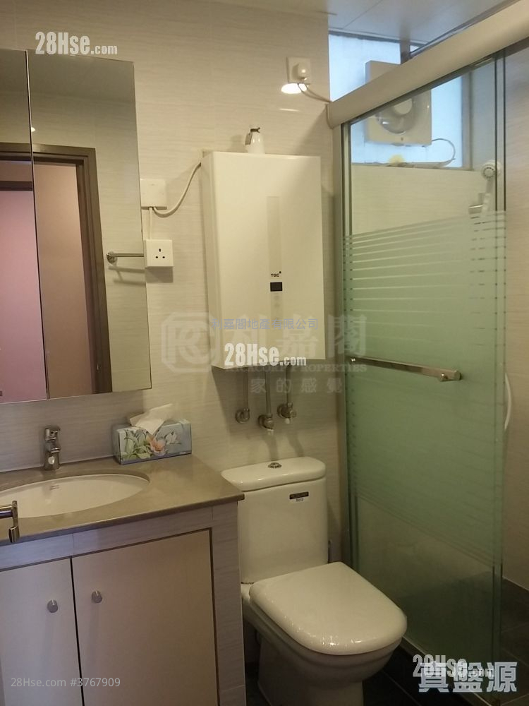 太古城 售盘 3 房 , 1 浴室 684 平方尺