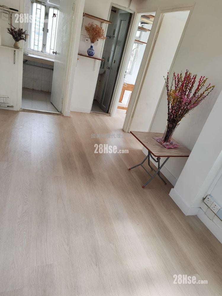 安祥大楼 租盘 2 房 , 1 浴室 325 平方尺