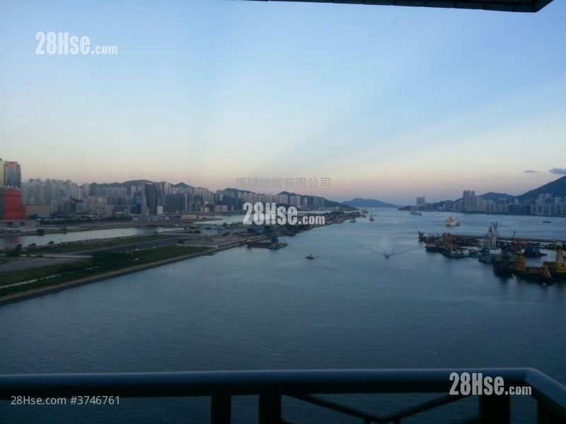 Grand Waterfront Sell 3 Bedrooms , 2 Bathrooms 616 ft²