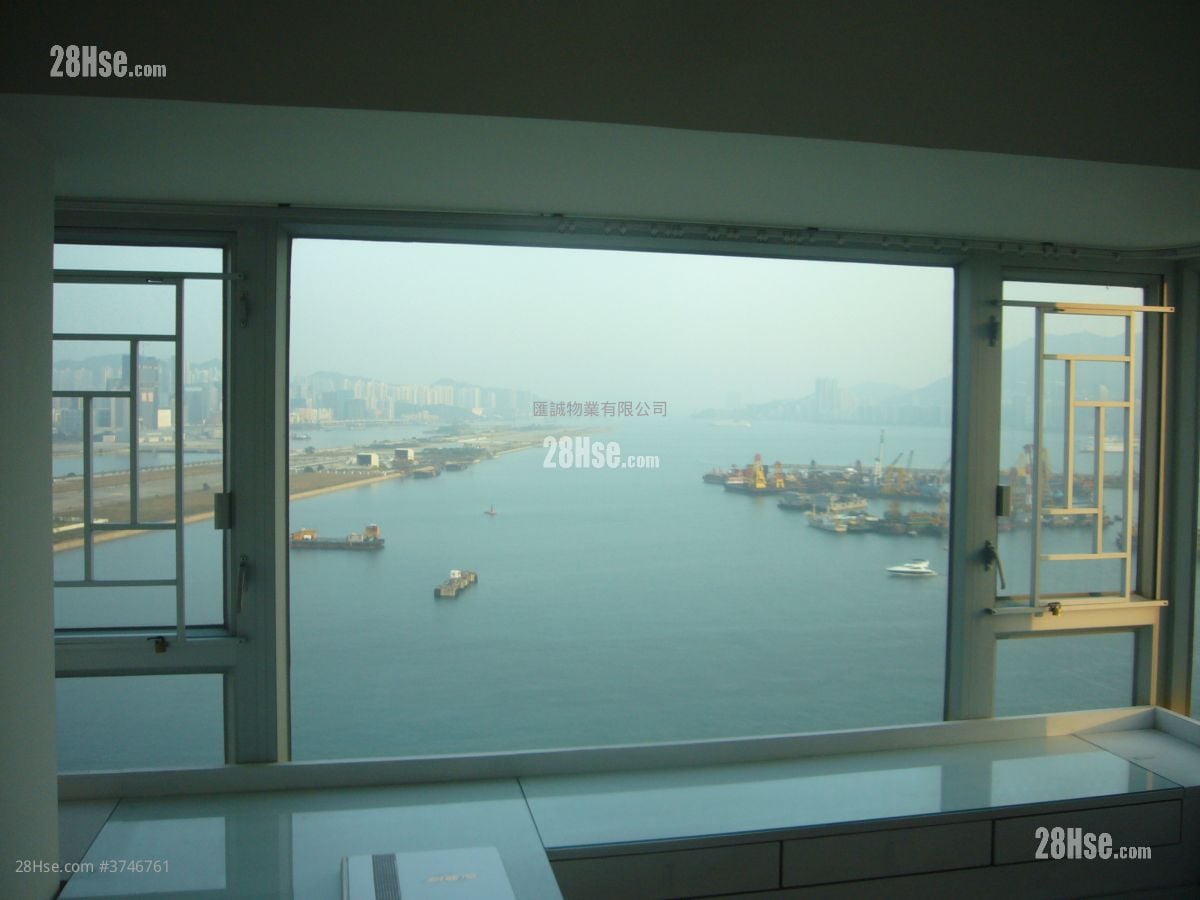 Grand Waterfront Sell 3 Bedrooms , 2 Bathrooms 616 ft²