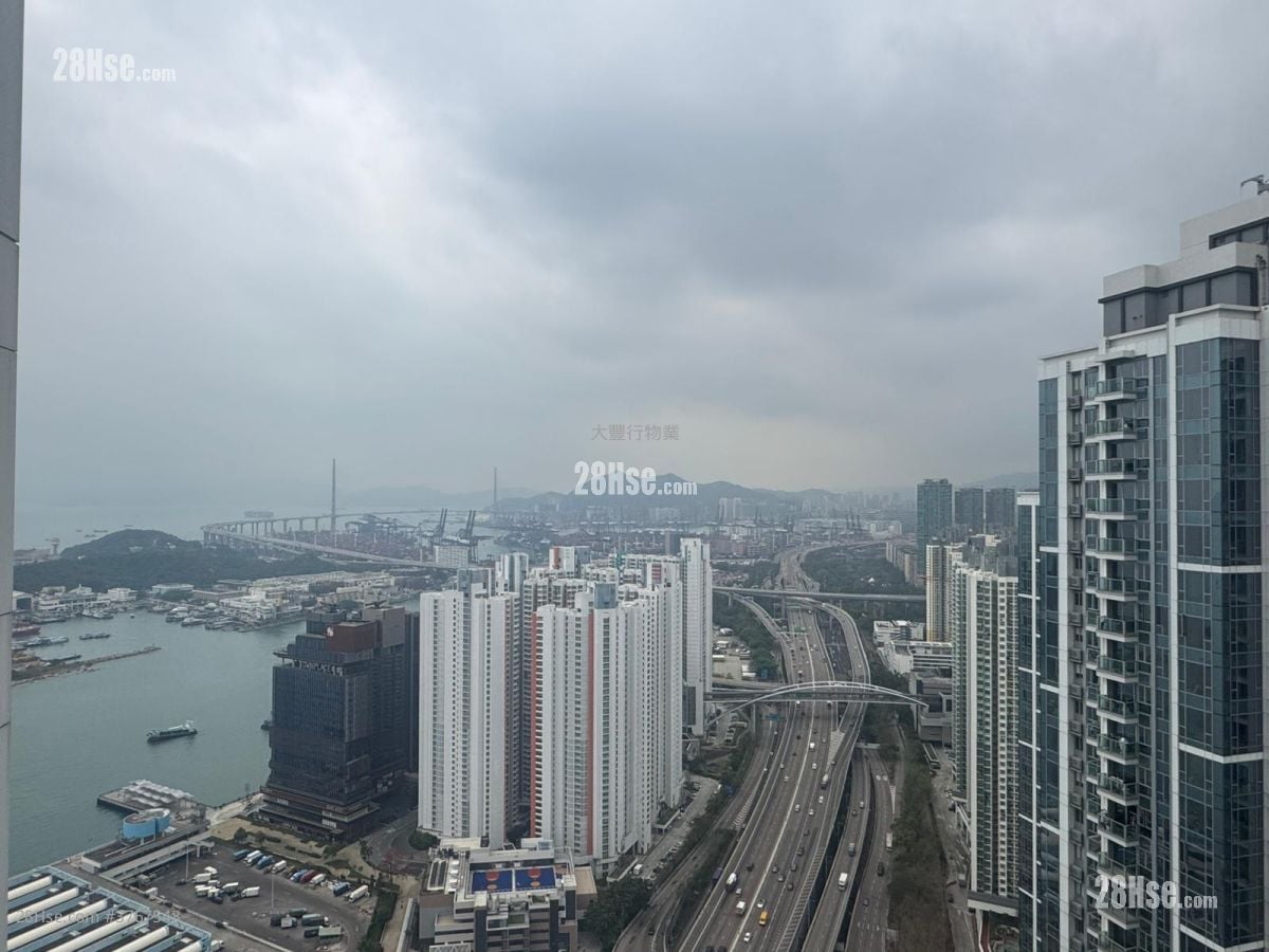 Cullinan West Sell 4 Bedrooms , 3 Bathrooms 1,254 ft²