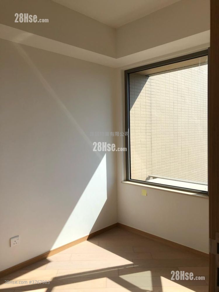 Upper East Sell 1 Bedroom , 1 Bathroom 322 ft²