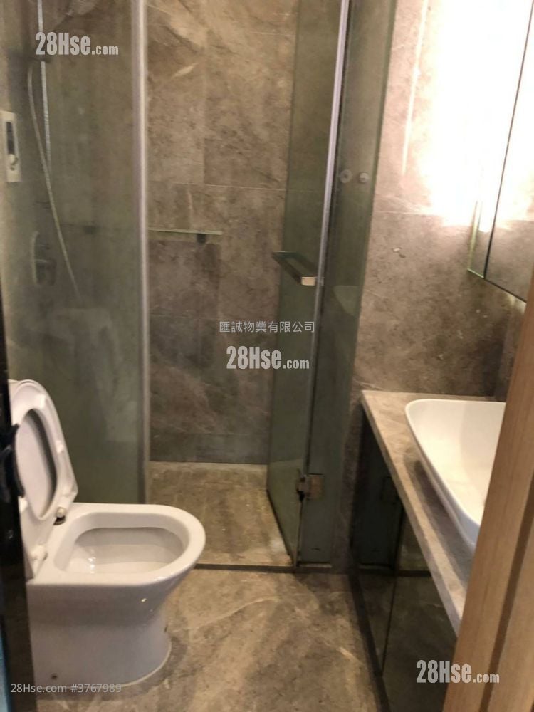 喜点 售盘 1 房 , 1 浴室 327 平方尺