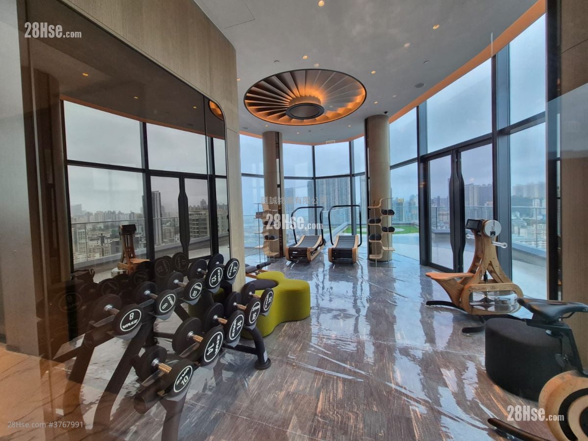 Eight Southpark Sell 1 Bedroom , 1 Bathroom 263 ft²