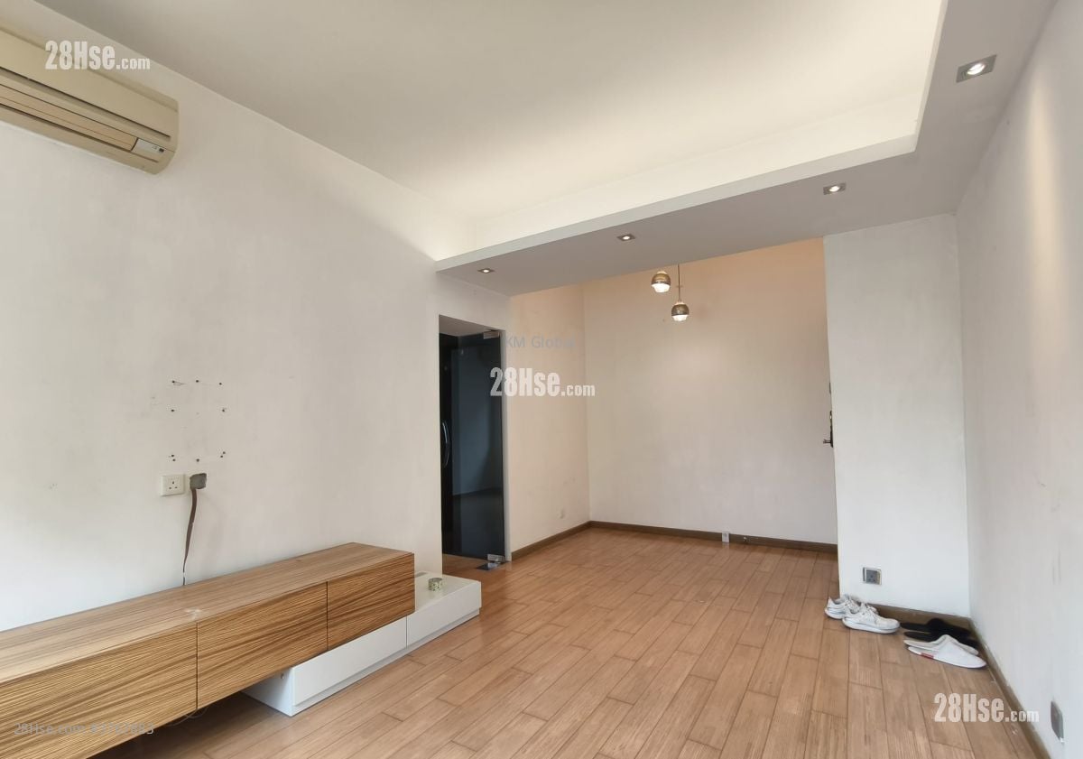 嘉景楼 售盘 3 房 , 1 浴室 664 平方尺