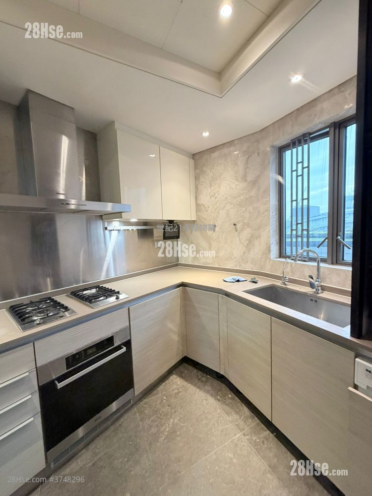 The Austin 租盤 3 房 , 2 浴室 901 平方呎