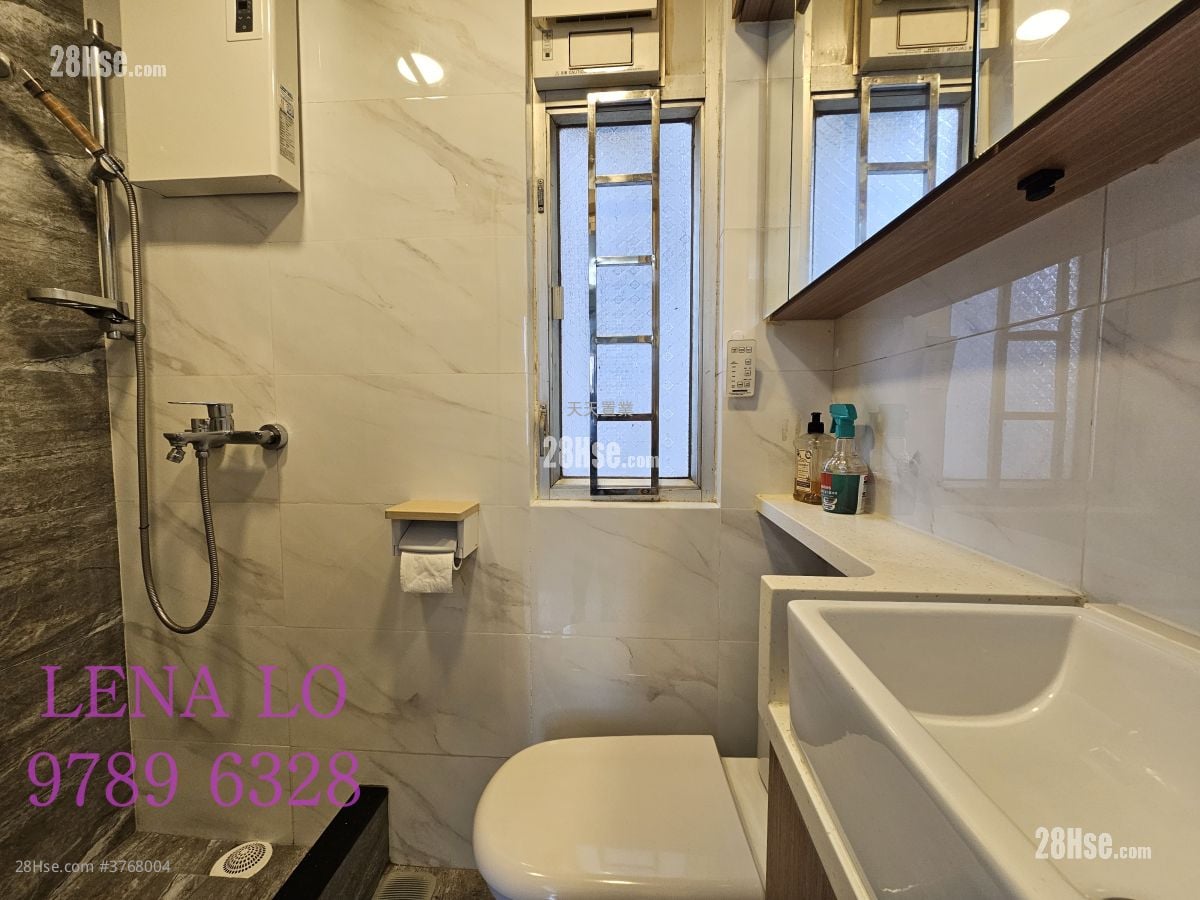 Sai Kung Town Centre Sell 1 Bedroom , 1 Bathroom 292 ft²