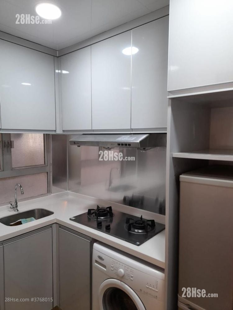 英皇大楼 售盘 2 房 , 1 浴室 496 平方尺