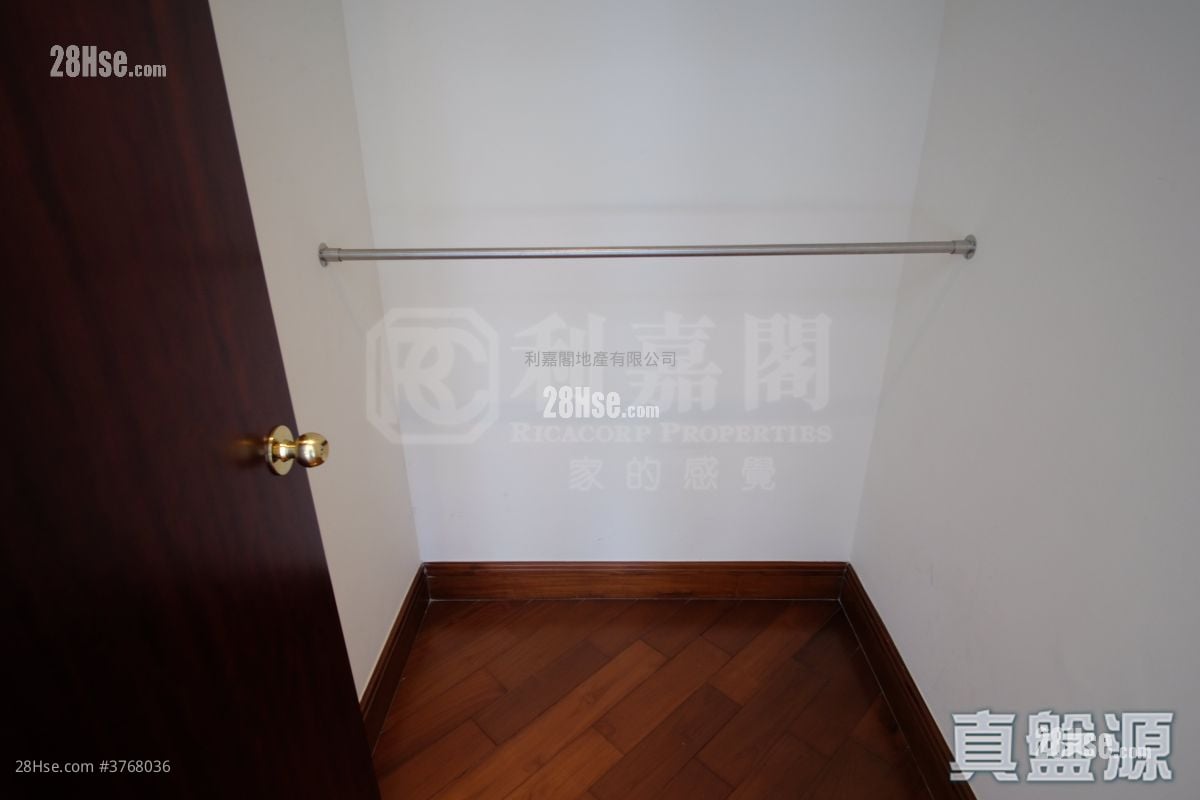 Cluny Park 售盘 3 房 , 2 浴室 1,223 平方尺