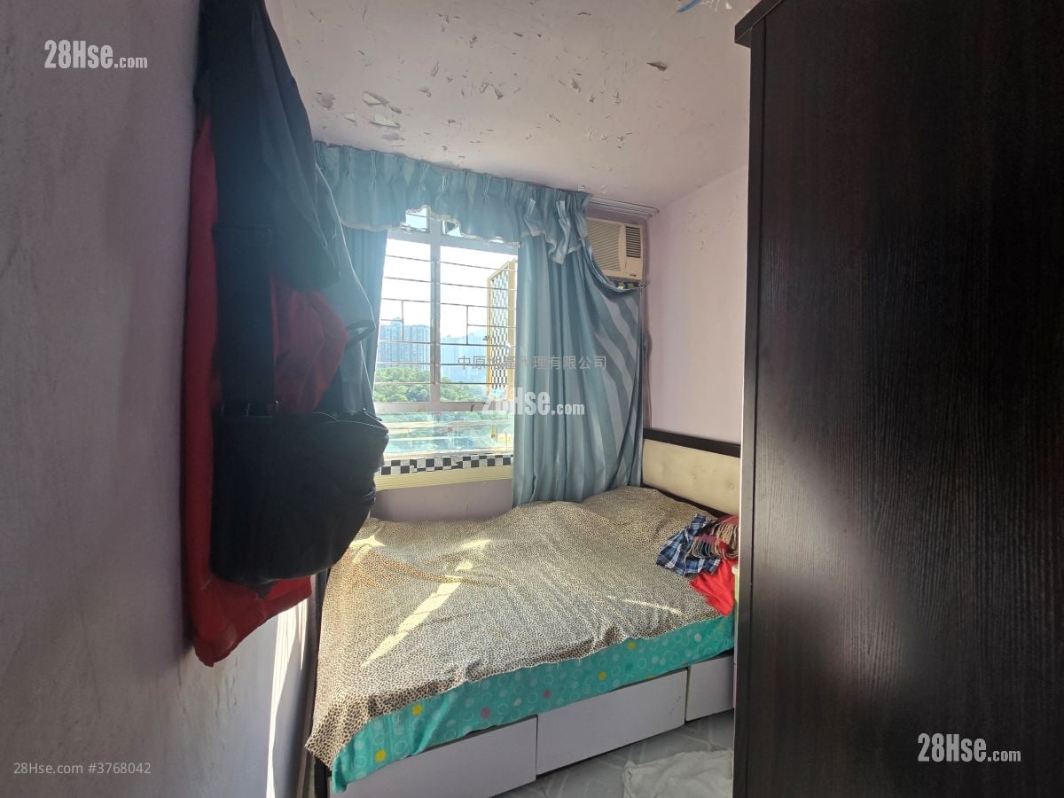 长安邨 售盘 2 房 , 1 浴室 366 平方尺