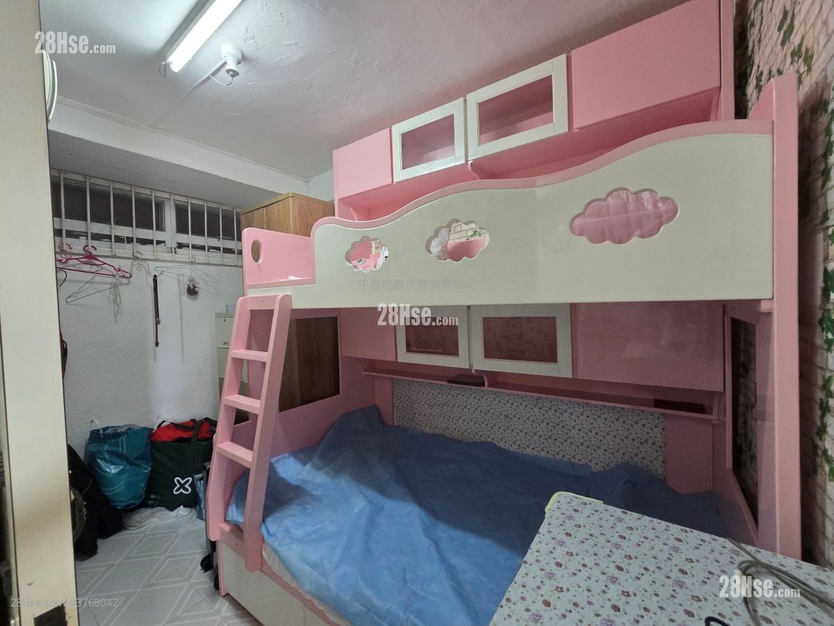 长安邨 售盘 2 房 , 1 浴室 366 平方尺