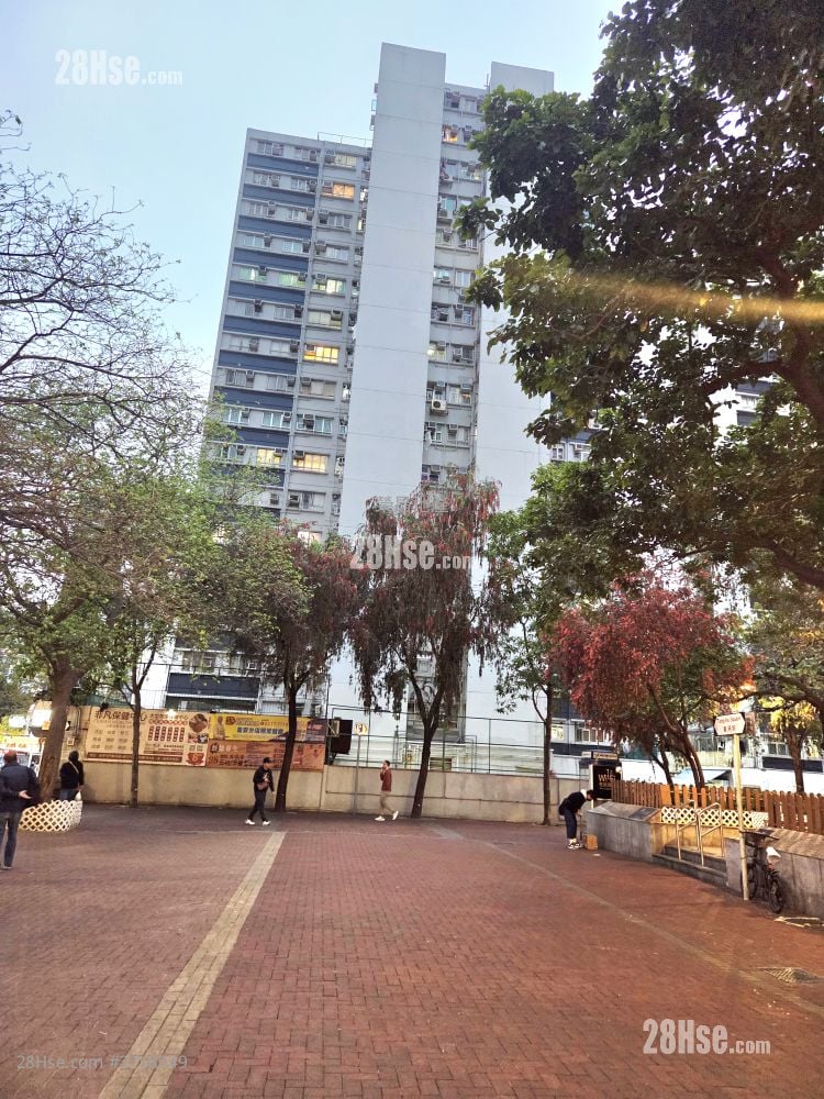 Chi Lok Fa Yuen Rental 2 Bedrooms , 1 Bathroom 449 ft²