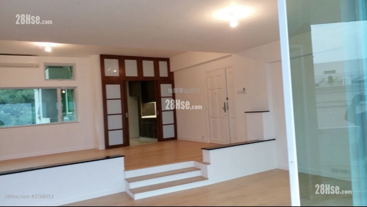 辉百阁 租盘 3 房 , 2 浴室 1,749 平方尺