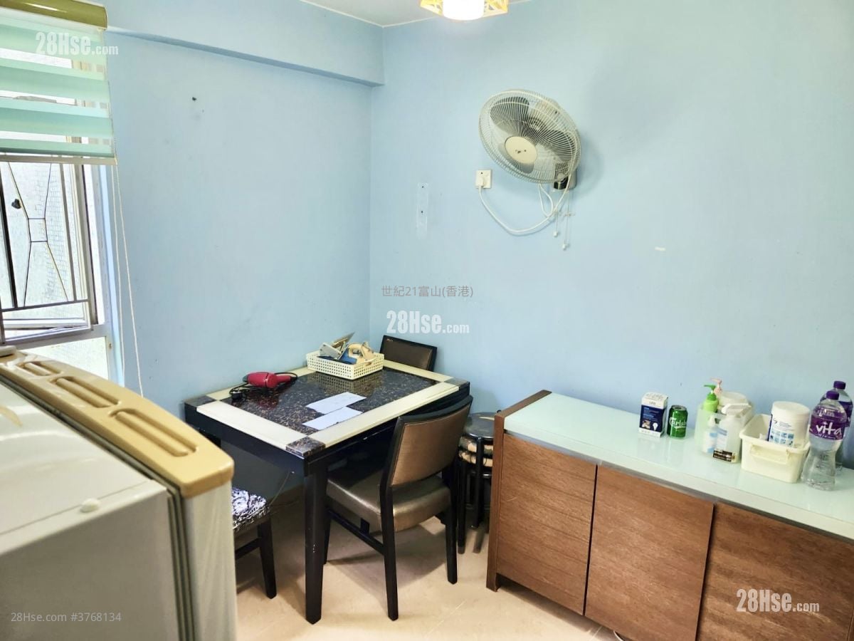 翠竹花园 售盘 3 房 , 1 浴室 591 平方尺