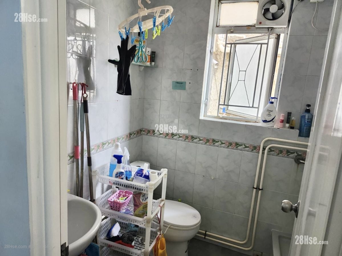 翠竹花园 售盘 3 房 , 1 浴室 591 平方尺