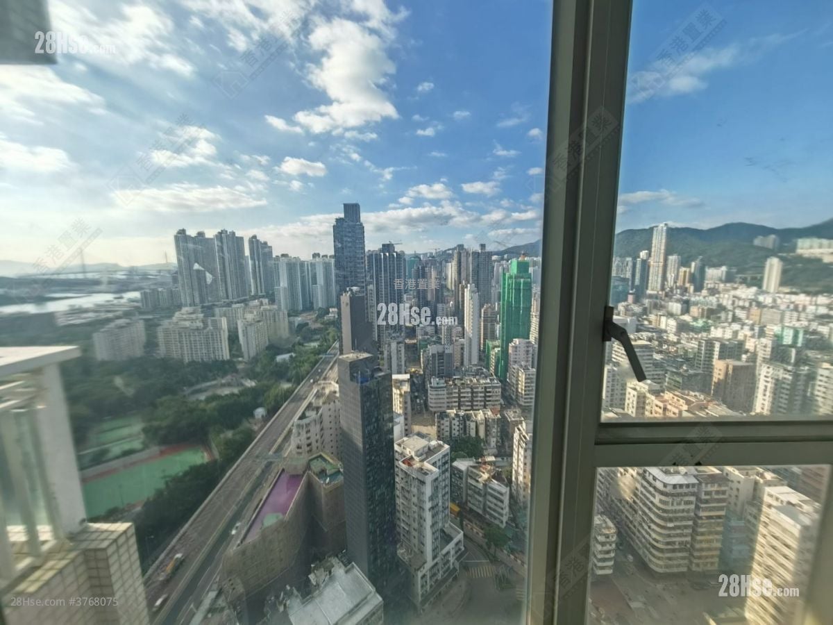 Shining Heights Sell 2 Bedrooms , 1 Bathroom 555 ft²