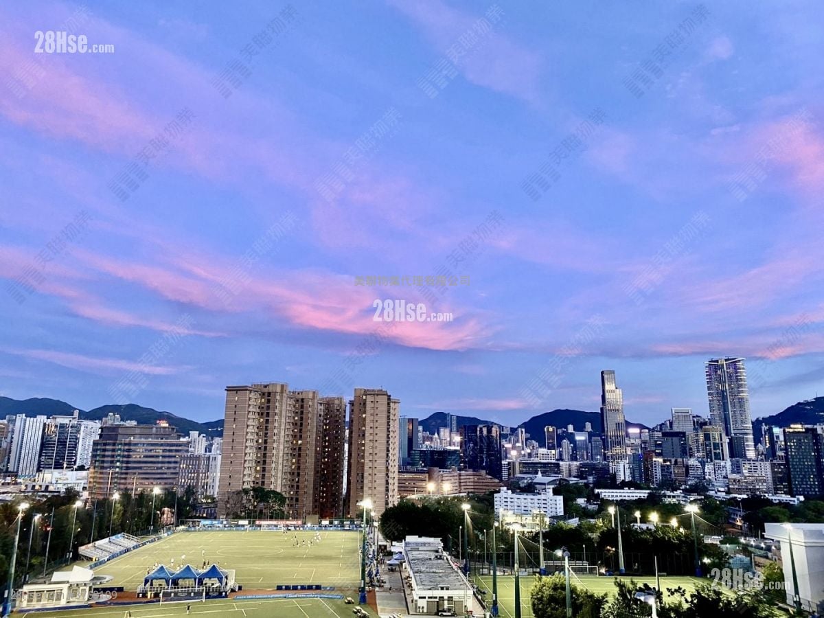 Parc Palais Sell 3 Bedrooms 1,341 ft²