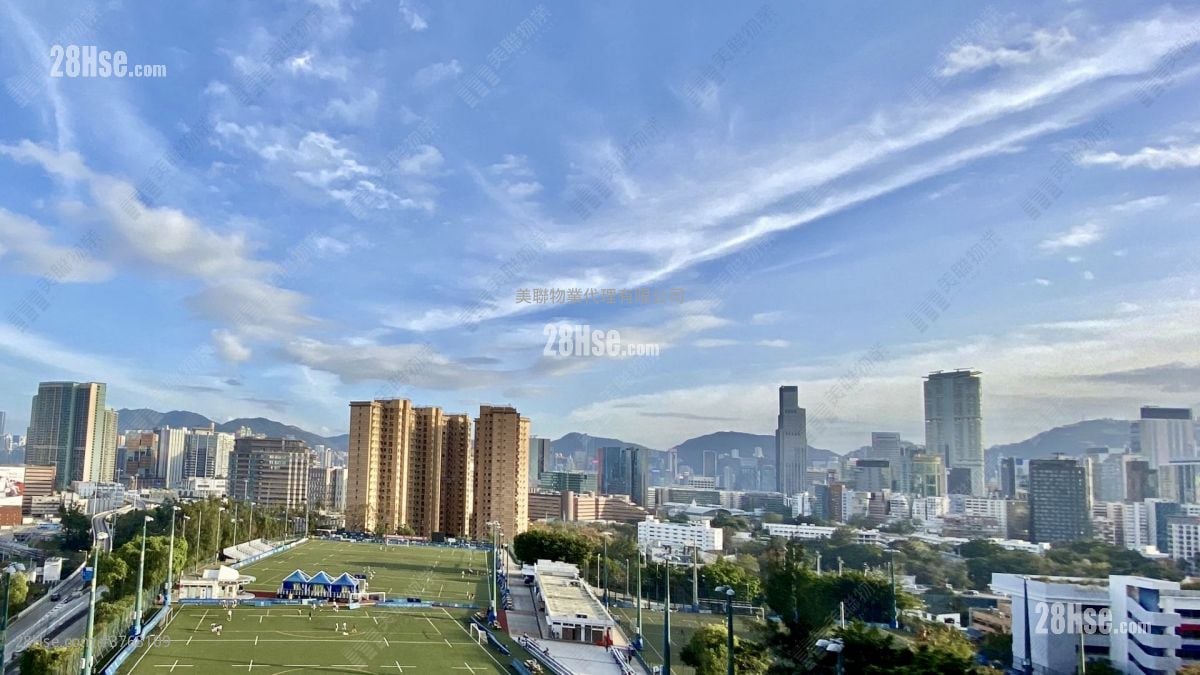 Parc Palais Sell 3 Bedrooms 1,341 ft²