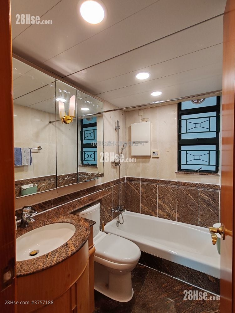 灏景湾 售盘 2 房 , 1 浴室 531 平方尺