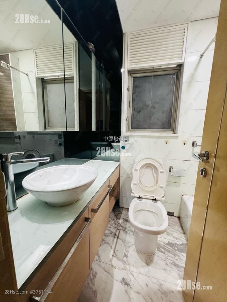 La Grove Sell 2 Bedrooms 511 ft²