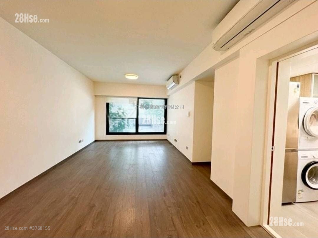 C.c. Lodge Sell 3 Bedrooms , 2 Bathrooms 1,026 ft²