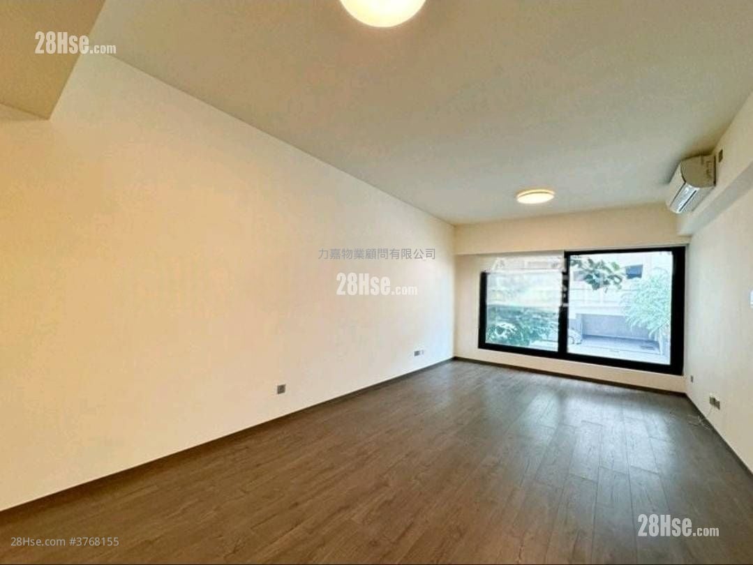 C.c. Lodge Sell 3 Bedrooms , 2 Bathrooms 1,026 ft²