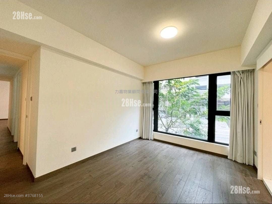 C.c. Lodge Sell 3 Bedrooms , 2 Bathrooms 1,026 ft²