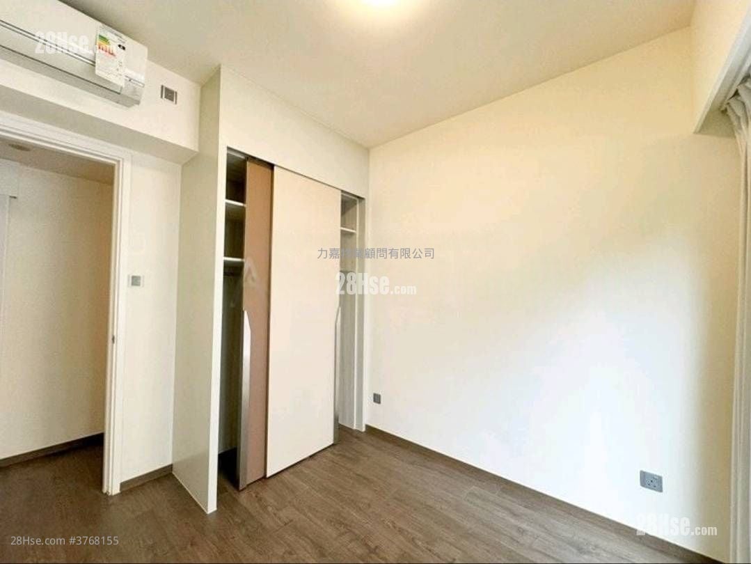 C.c. Lodge Sell 3 Bedrooms , 2 Bathrooms 1,026 ft²