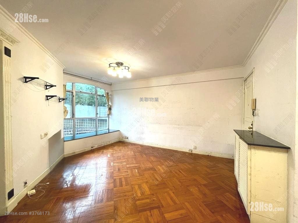 Sceneway Garden Sell 3 Bedrooms , 2 Bathrooms 720 ft²