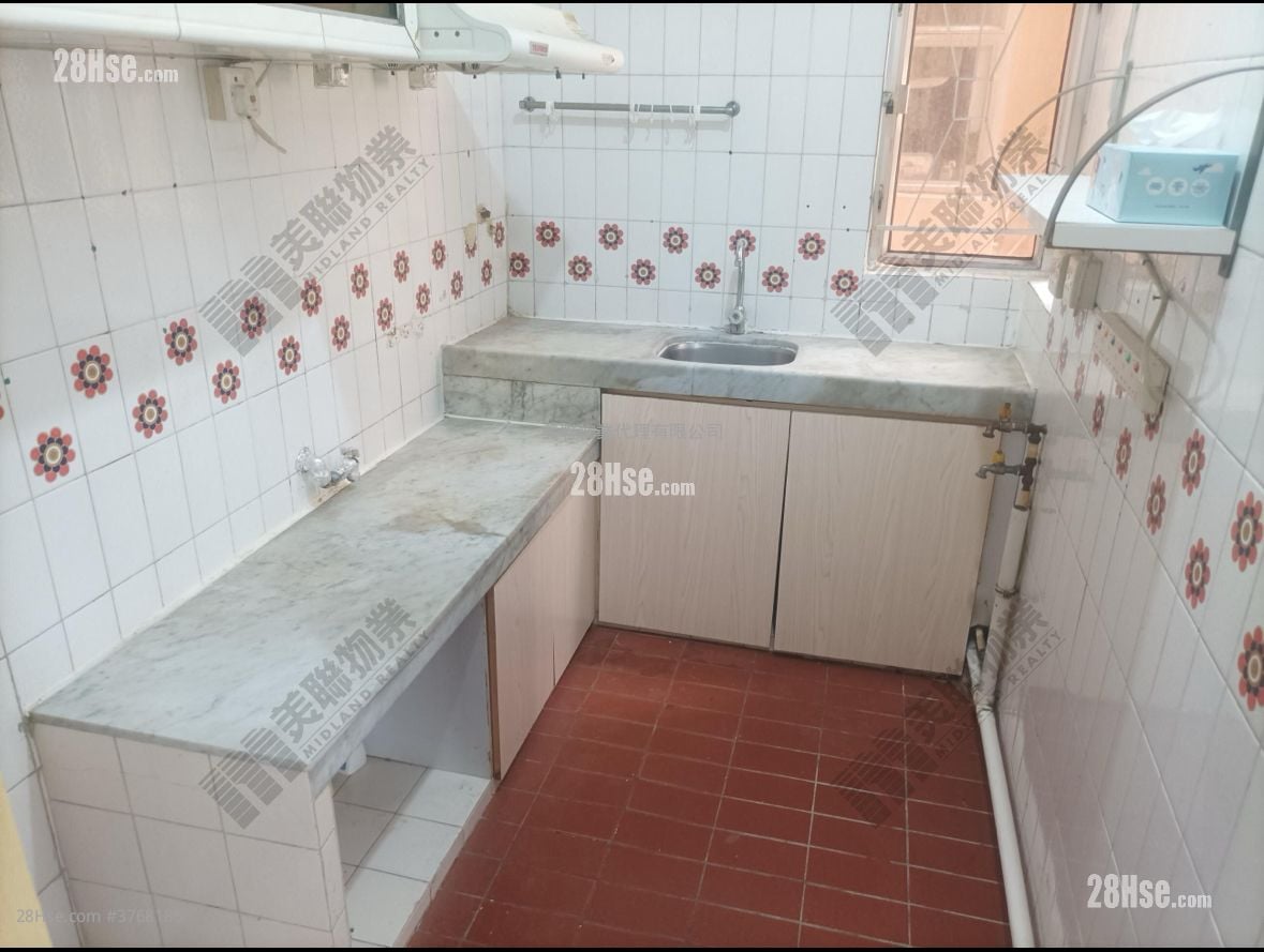 东亚花园 售盘 3 房 452 平方尺